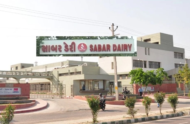 સાબર ડેરીમાં પશુપાલકો સાથેઘર્ષણનો કેસમાં પૂર્વ MLA જશુ પટેલ સહિત 74 લોકો સામે નામજોગ, તથા 1 હજારના ટોળાં સામે FIR