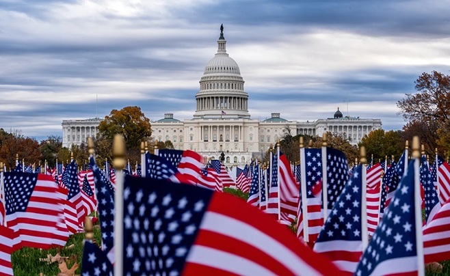યુએસ સેનેટે સરકારી શટડાઉન સમાપ્ત કરવા માટે બિલ પસાર કર્યું, હાઉસમાં મોકલ્યું