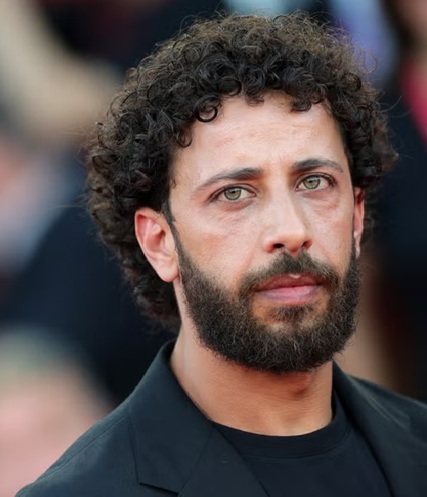 યુએસ ટ્રાવેલ પ્રતિબંધને કારણે ઓસ્કારમાં હાજરી આપી શકતો નથી; ‘દુઃખ થાય છે’: પેલેસ્ટિનિયન અભિનેતા મોતાઝ માલ્હીસ